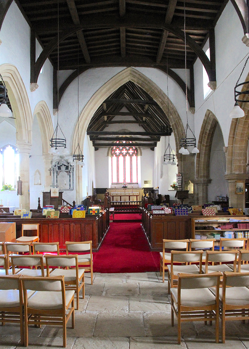 Greetham War Memorial and Churchyard (St Mary's Church) in England ...